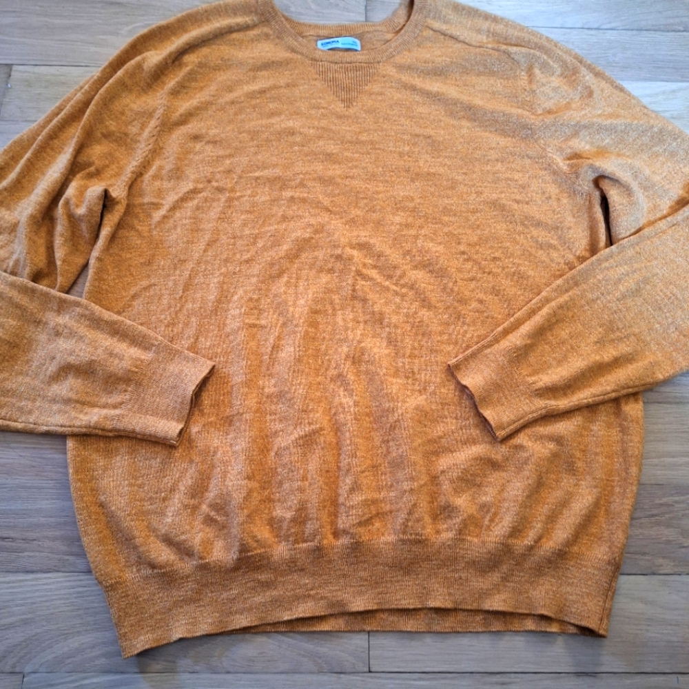 Gold sweater